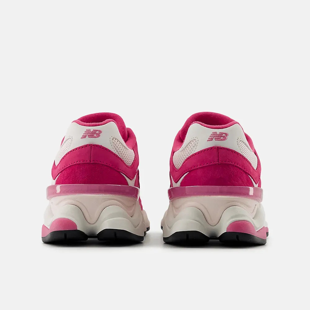 9060 Fuchsia Pink