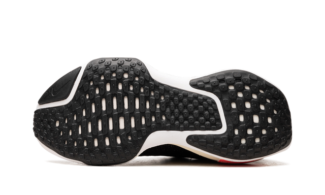 Zoom Invincible Run 3 Black White