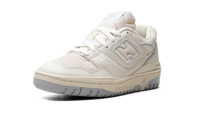 550 White / Cream