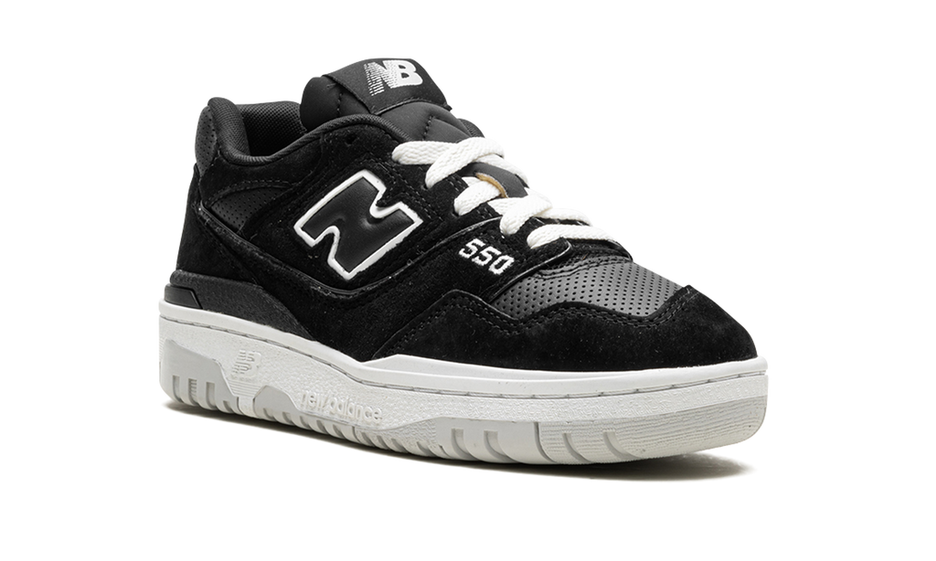 550 Black Suede