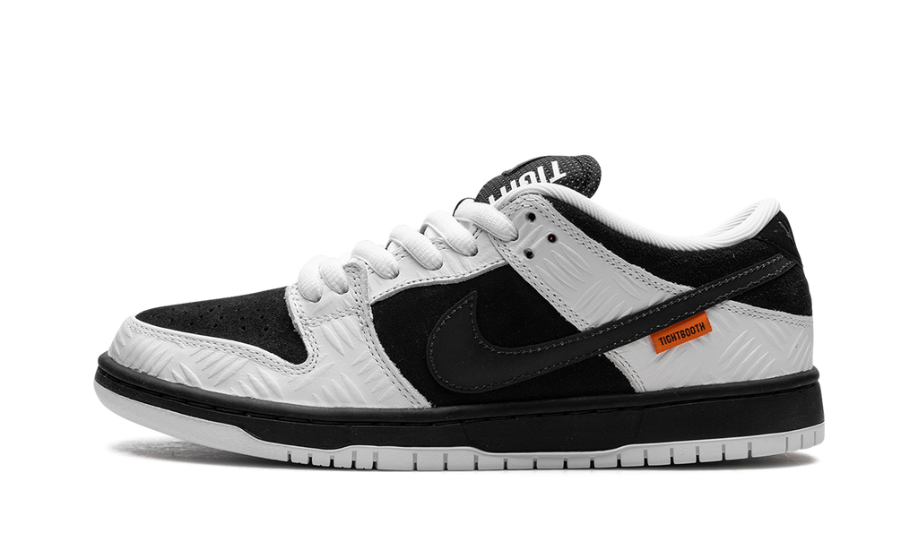 SB Dunk Low Pro Black and White
