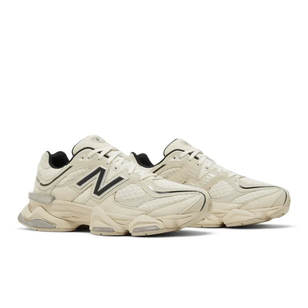 9060 Turtledove Black Silver