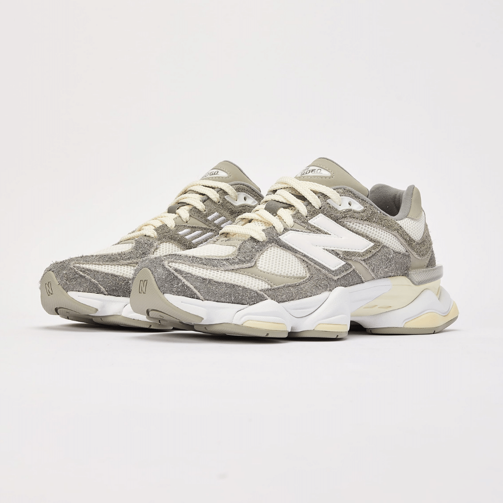 9060 Grey White