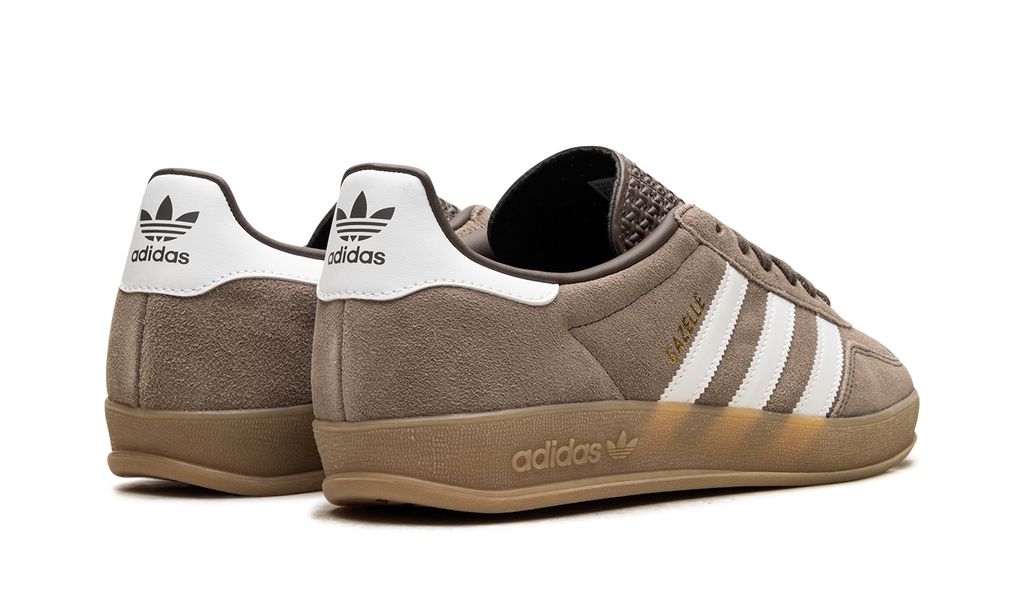 Gazelle Indoor Earth Strata White Gold Metallic