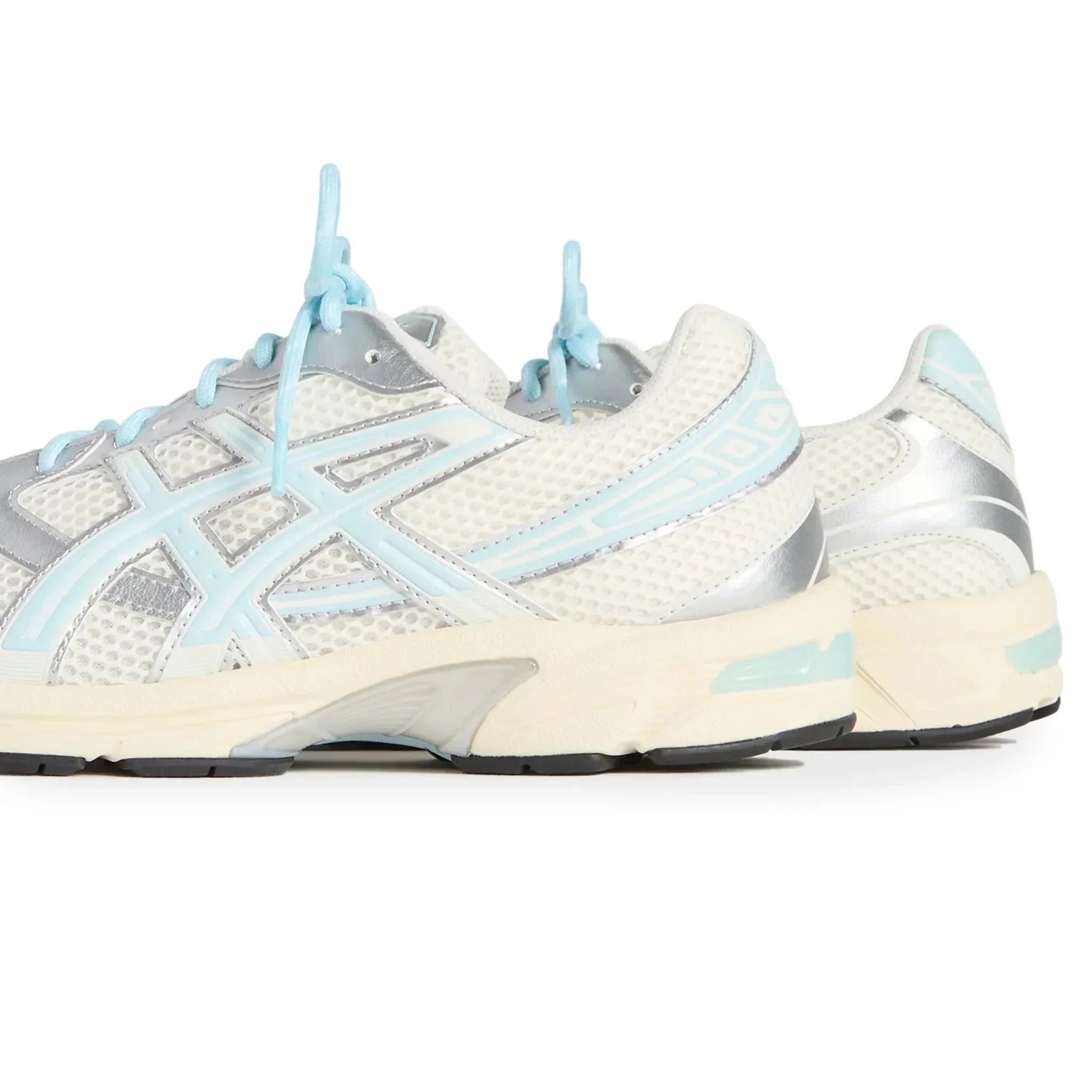 Gel-1130 Kith Cream Starlight Blue