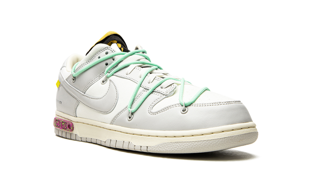 Dunk Low Off White Lot 04:50