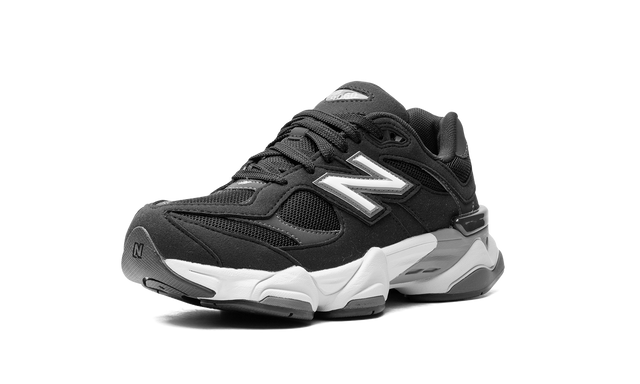 9060 GS Phantom Black
