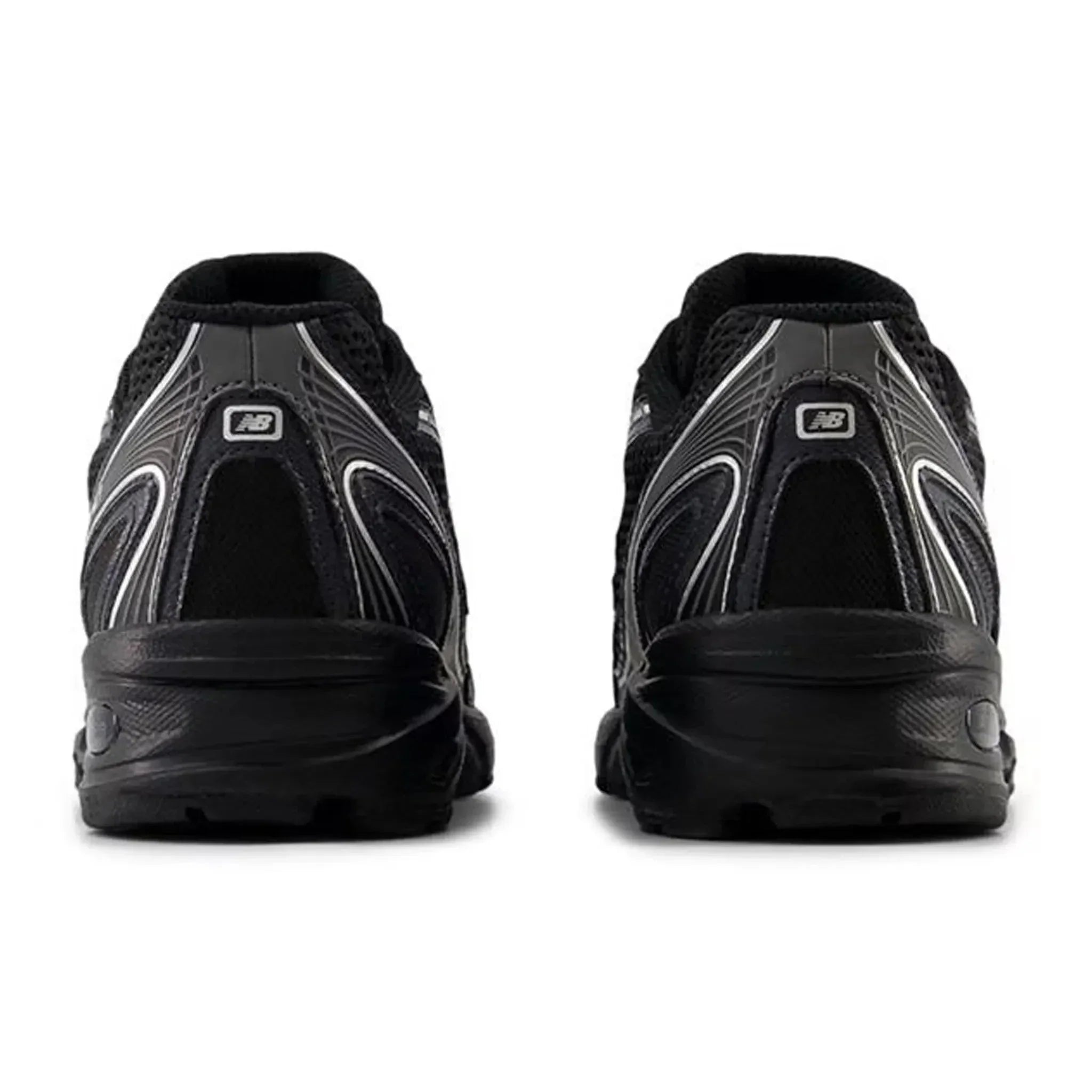 740v2 Black Silver Metallic