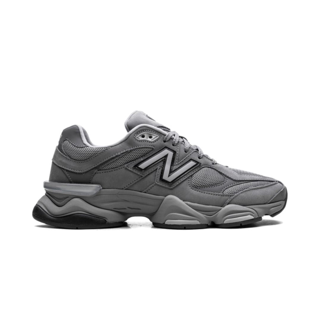 9060 Team Away Grey