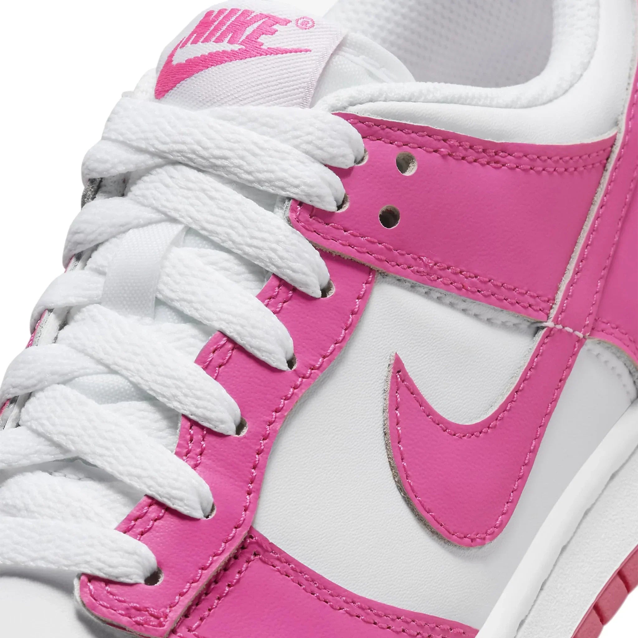 Dunk Low Laser Fuchsia (GS)