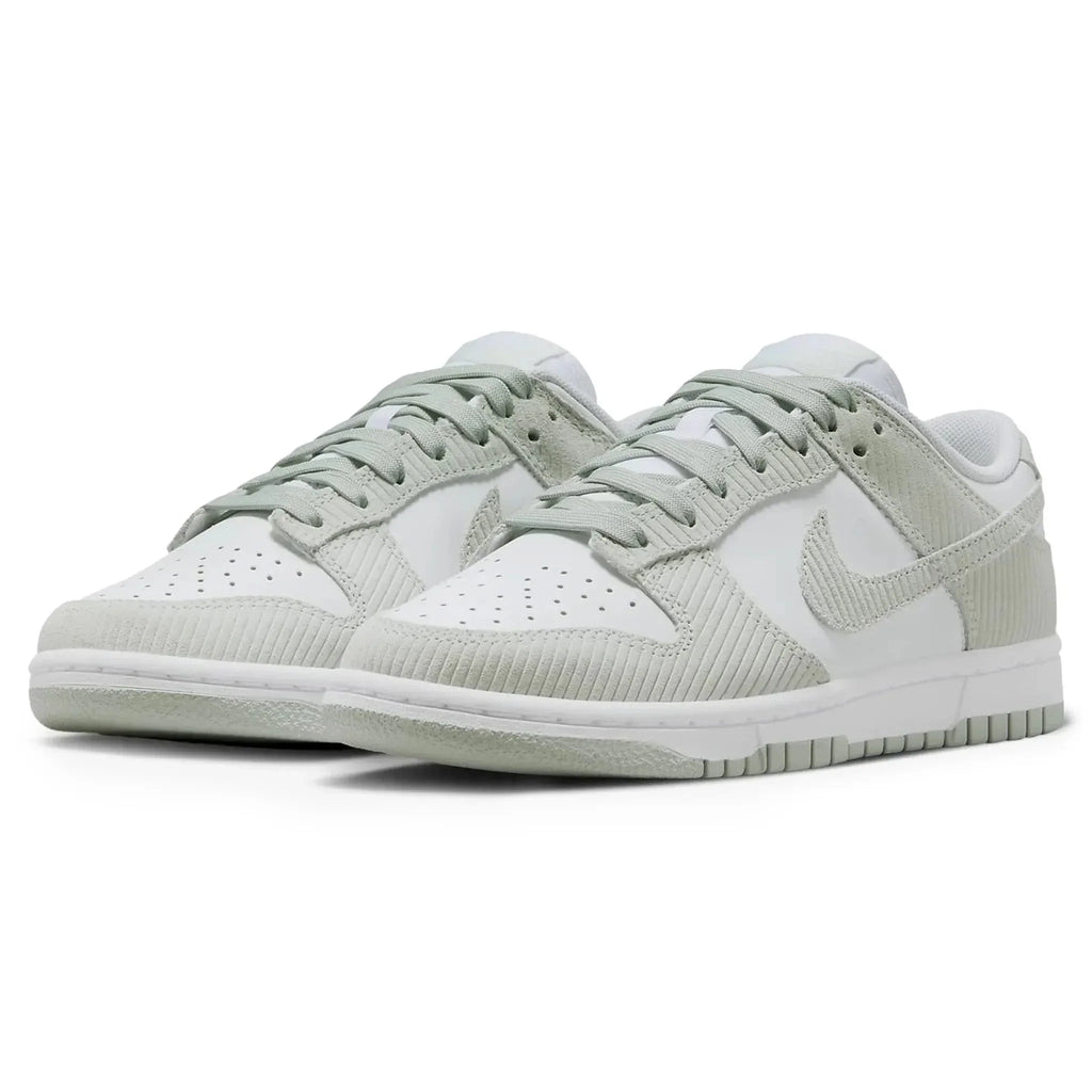 Dunk Low Light Silver Corduroy (W)