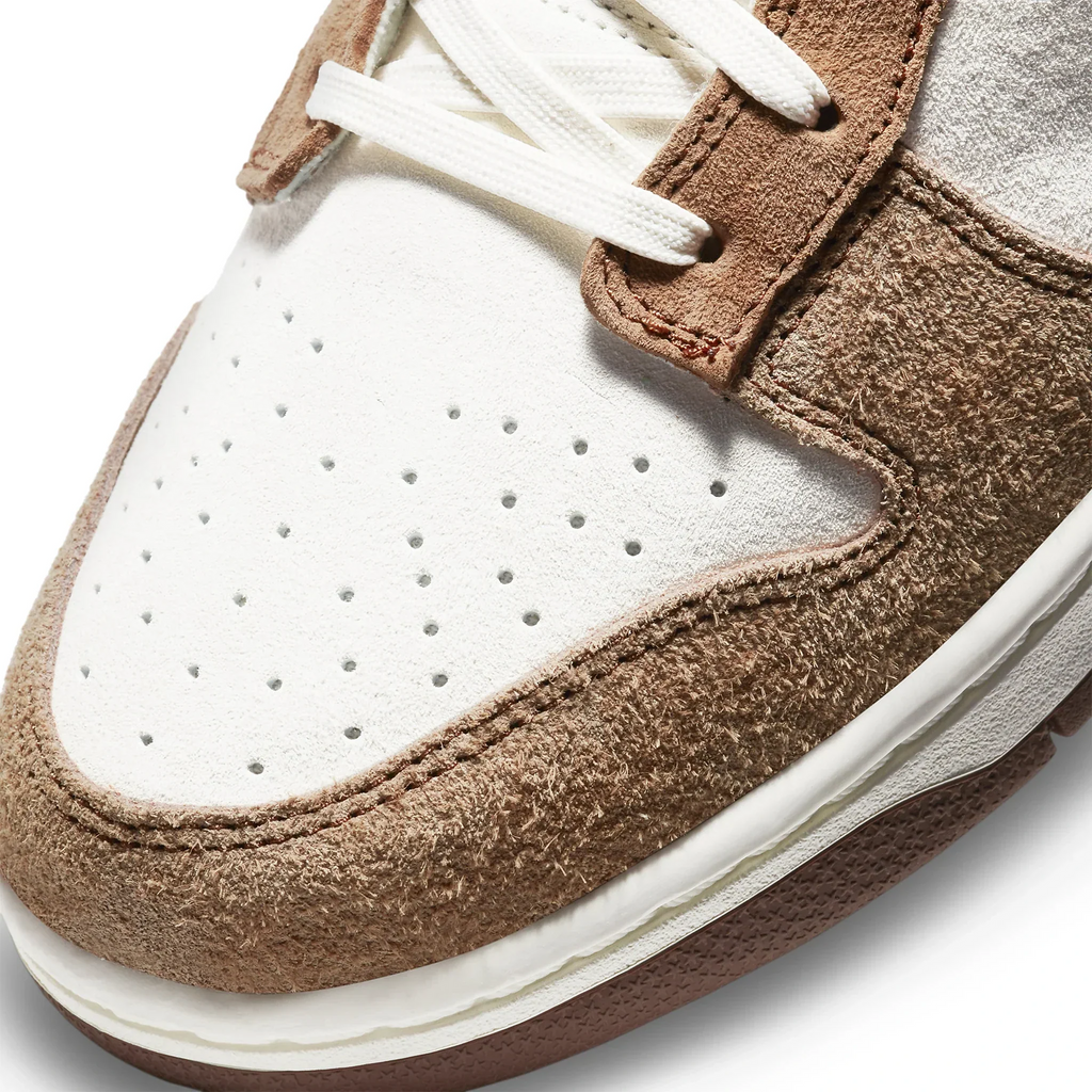 Dunk Low Medium Curry