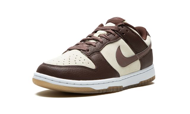 Dunk Low Plum Eclipse