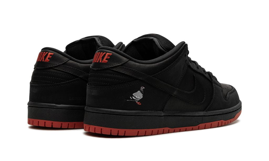 SB Dunk Low Black Pigeon