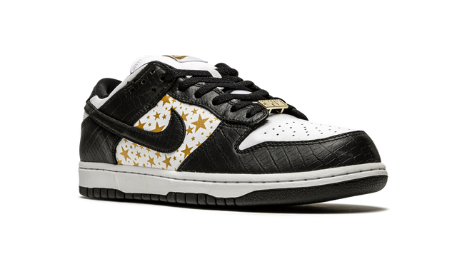 SB Dunk Low Stars Black
