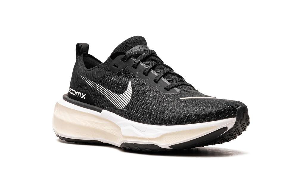 Zoom Invincible Run 3 Black White