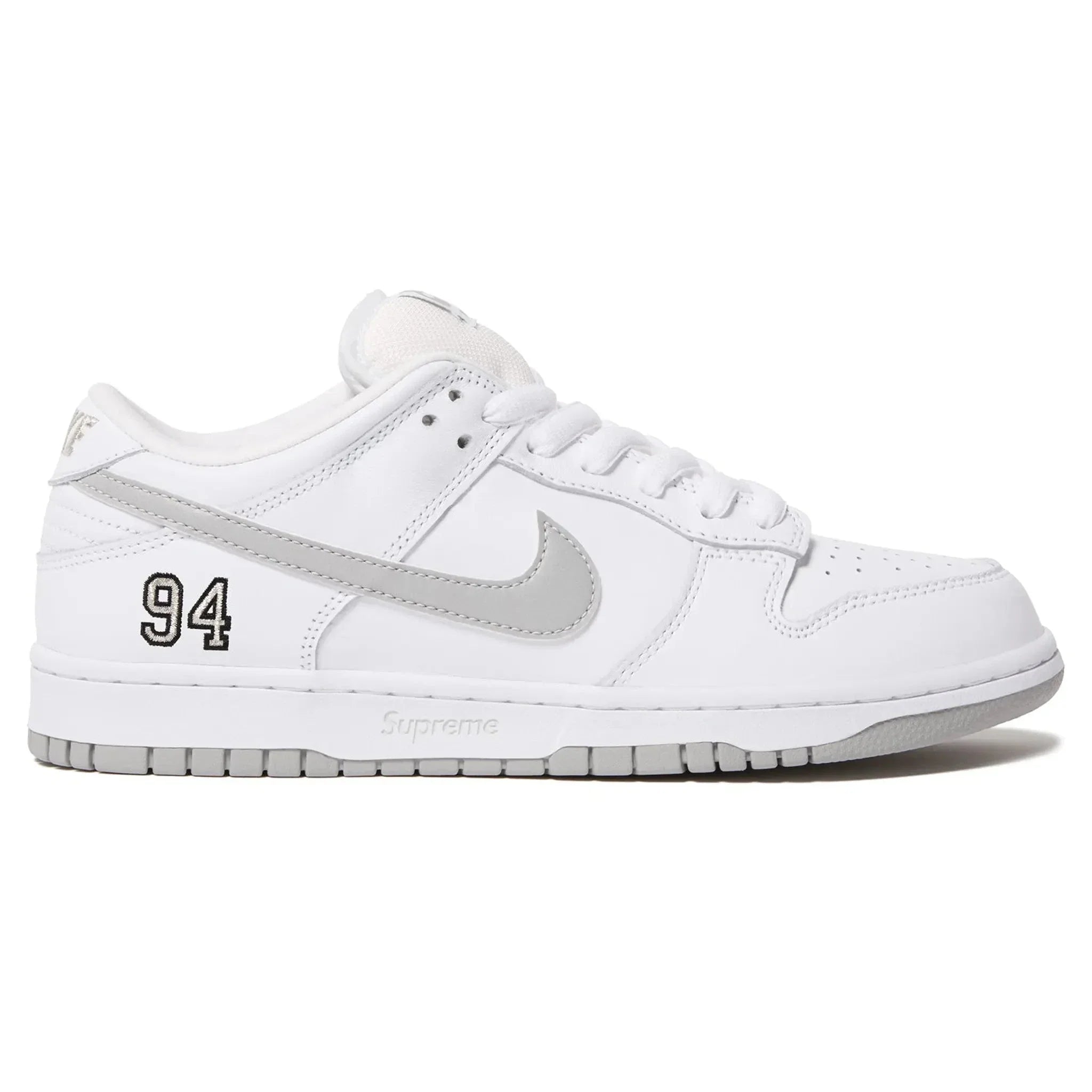 SB Dunk Low White