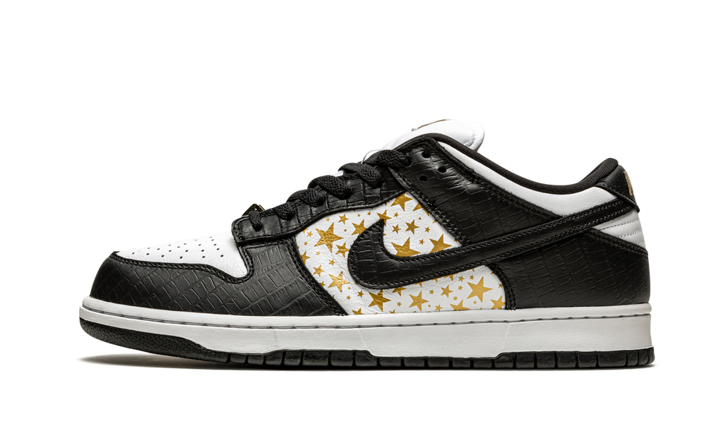 SB Dunk Low Stars Black