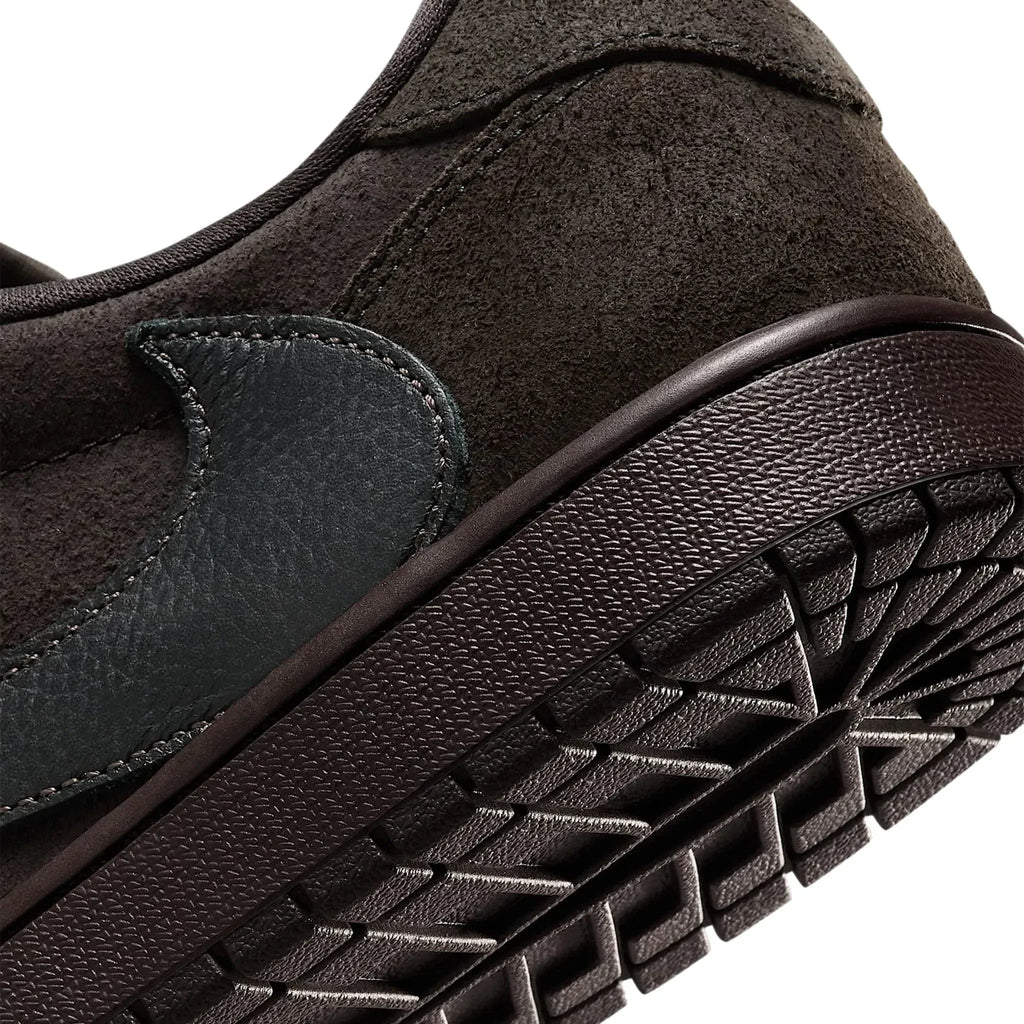Travis Scott Air 1 Low OG SP Velvet Brown