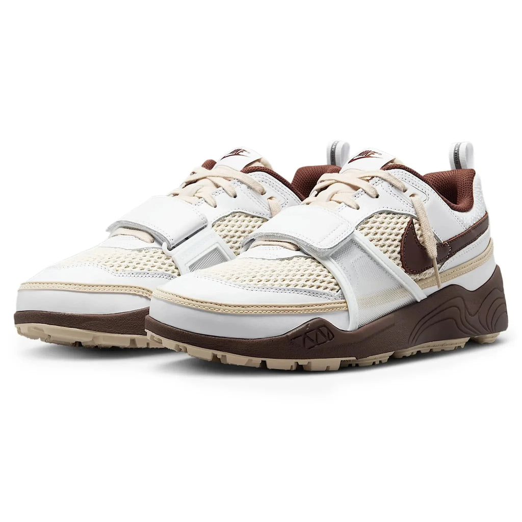 Travis Scott Zoom Field Jaxx Light Chocolate